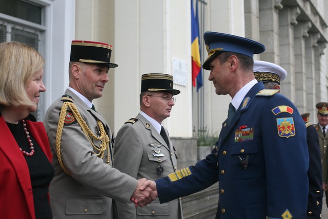 Aspect din timpul ceremoniei militare - foto Petrica Mihalache