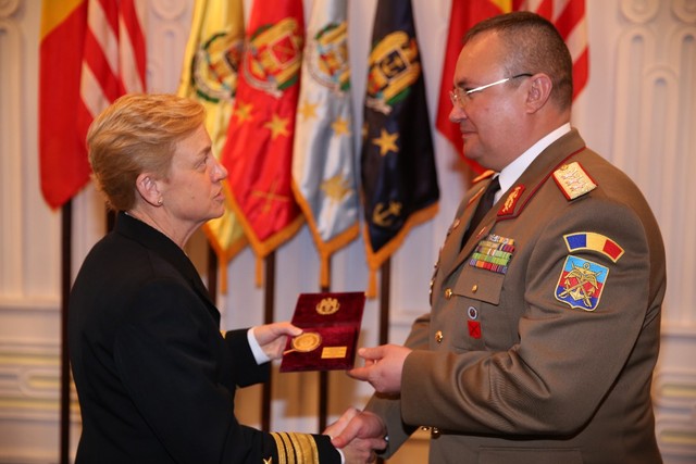 Schimb de cadouri oficiale