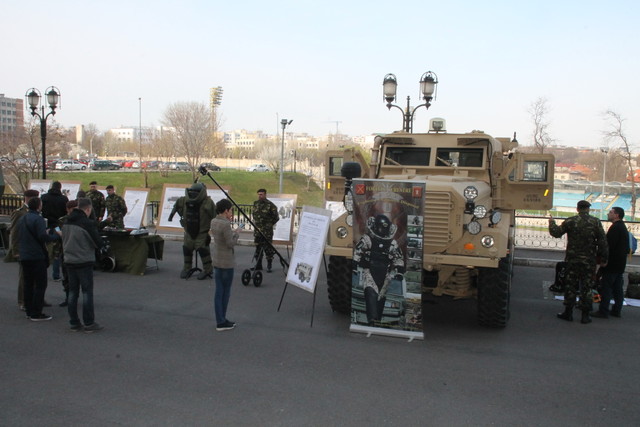 Ziua portilor deschise - foto Eugen Mihai