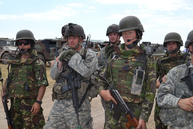 Aspect de la exercitiu - foto Iulian Cadulencu