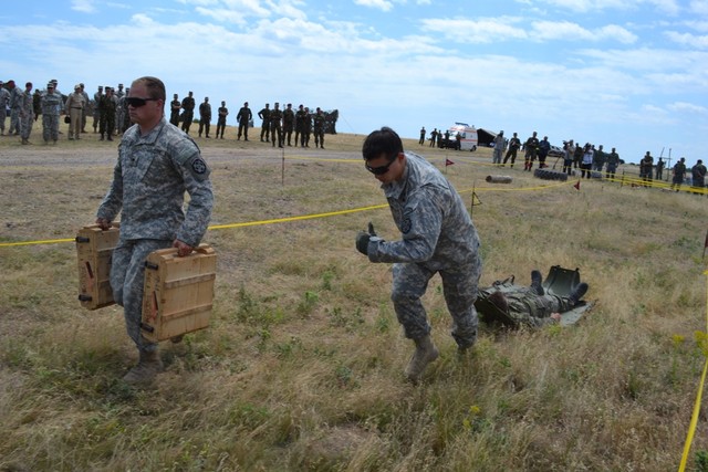 Aspect de la exercitiu - foto Iulian Cadulencu
