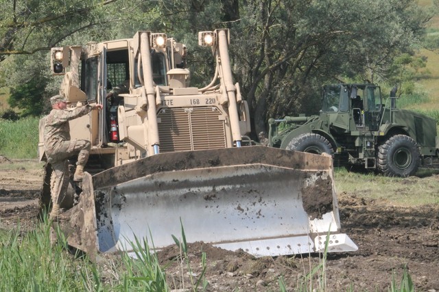 Aspect de la exercitiu - foto Eugen Mihai