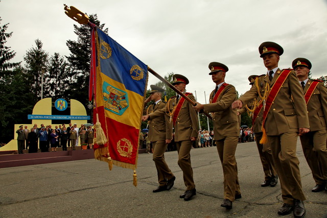Ceremonia de absolvire a promotiei „Regele Ferdinand 150” a Academiei Fortelor Terestre „Nicolae Balcescu” – foto Cristian Surugiu