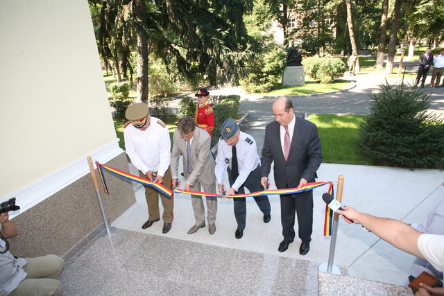 Ceremonia de inaugurare a Unitatii pentru Integrarea Fortelor NATO (NFIU) din Bucuresti 

Foto: Petrica Mihalache
