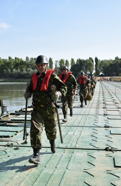 Histria 15 - activitați practice de instruire in teren, in poligonul de instrucție Varsatura 

foto: Cristi Vlasceanu