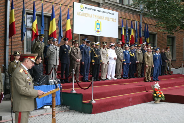 Deschiderea anului universitar la Academia Tehnicã Militarã
Foto: Petrica Mihalache
