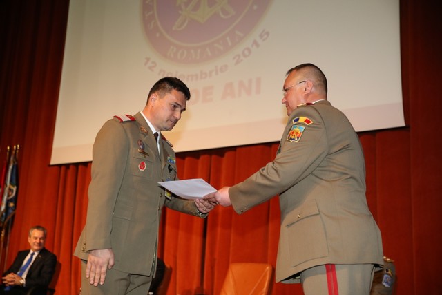 Aspect din timpul ceremoniei dedicate Zilei Statului Major General