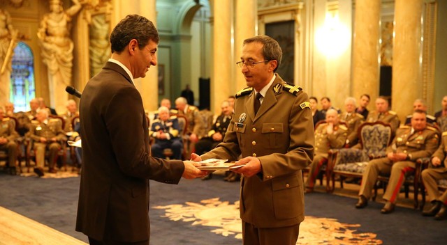 Ceremonie de inaintare in gradul urmator a unor militari in retragere