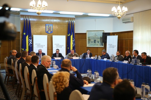 Masa rotunda „Un an de la incheierea acordului politic pentru finanțarea apararii. Progresele Armatei Romaniei”