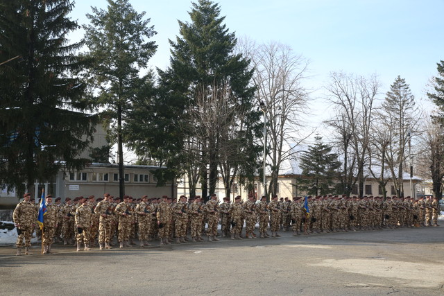 Ceremonie de plecare in Afganistan a militarilor Batalionului 2 Infanterie „Calugareni”

Foto: Valentin Ciobirca
