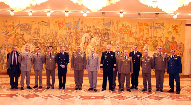 Seful Statului Major General al Republicii Franceze, in vizita la Bucuresti

Foto: Petrica Mihalache