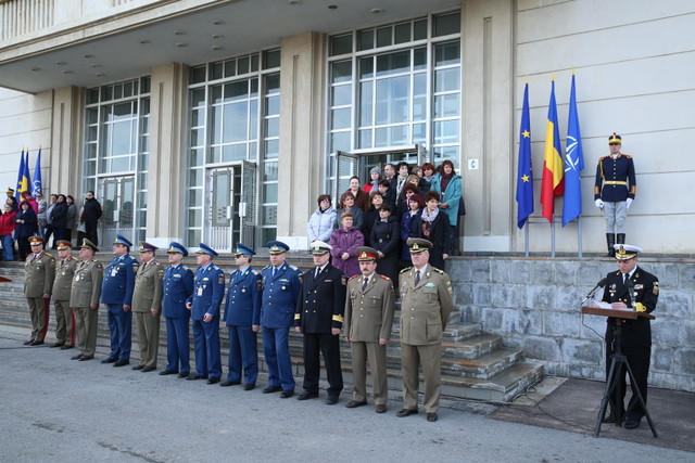 Ceremonie de trecere in rezerva a unor cadre militare din Statul Major General