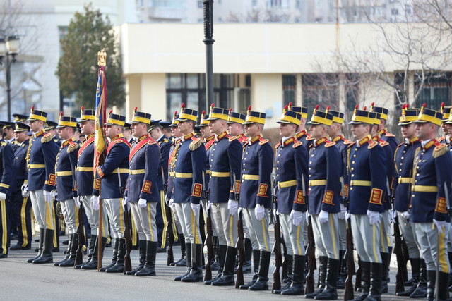 Ceremonie de trecere in rezerva a unor cadre militare din Statul Major General