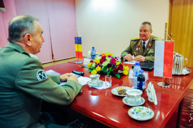 Intrevederea șefului Statului Major General, generalul Nicolae Ciuca, cu șeful Statului Major General din Polonia, Mieczys�aw Gocu�