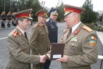 Ceremonia de trecere in rezerva a unor cadre militare din Statul Major General

Foto Eugen Mihai
