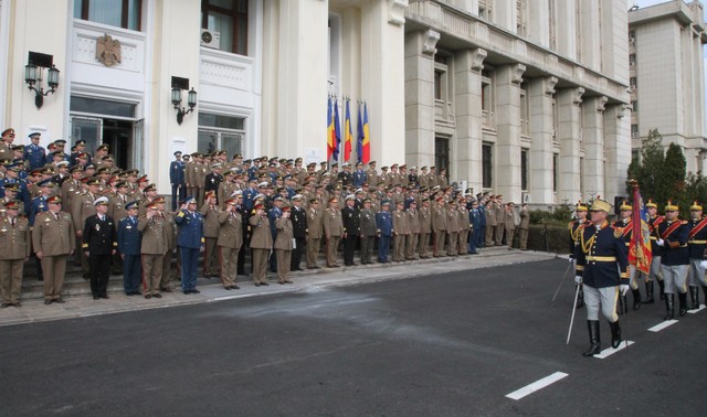 Ceremonia de trecere in rezerva a unor cadre militare din Statul Major General

Foto Eugen Mihai