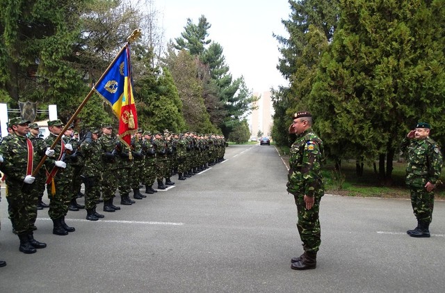 Ceremonia de repatriere din misiune a Grupului romanesc de operatii speciale

Foto: C. Pascarita
