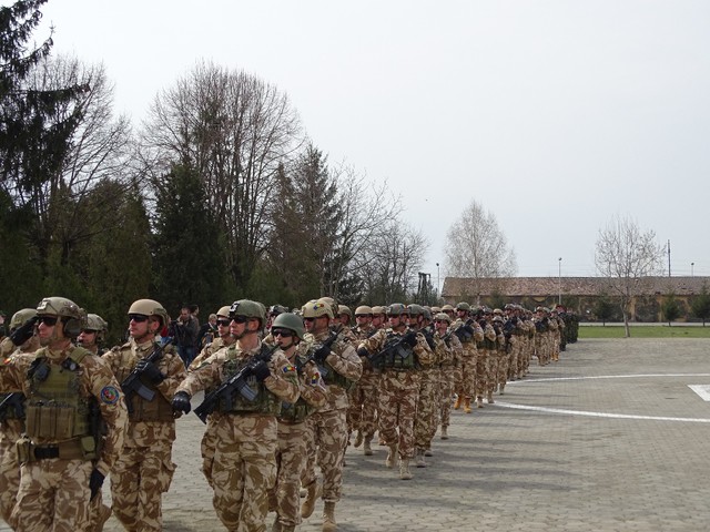 Ceremonia de repatriere din misiune a Grupului romanesc de operatii speciale

Foto: C. Pascarita
