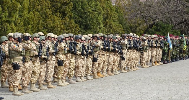 Ceremonia de repatriere din misiune a Grupului romanesc de operatii speciale

Foto: C. Pascarita