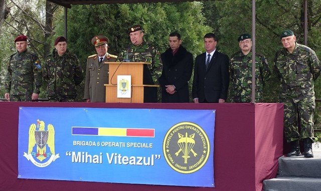 Ceremonia de repatriere din misiune a Grupului romanesc de operatii speciale

Foto: C. Pascarita