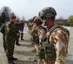 Ceremonia de repatriere din misiune a Grupului romanesc de operatii speciale

Foto: C. Pascarita