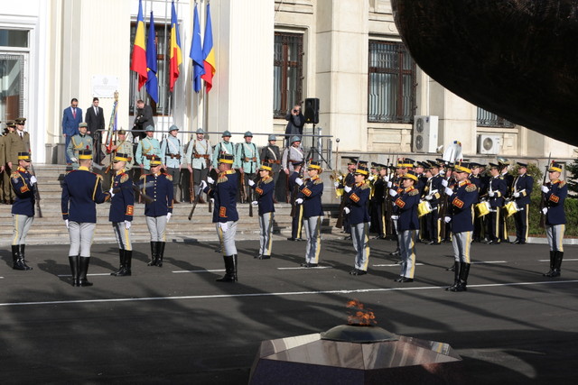 Ziua NATO la Ministerul Apararii Naționale

Foto: Valentin Ciobirca