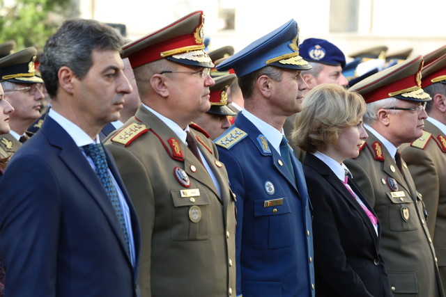 Ziua NATO la Ministerul Apararii Naționale

Foto: Valentin Ciobirca
