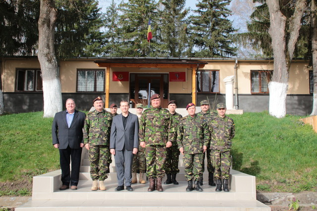 Intrevederea șefului Statului Major General cu președintele Cubic Global Defence, la Centrul de Instruire pentru Lupta al Fortelor Terestre „Getica”- Cincu

Foto: Cristian Surugiu
