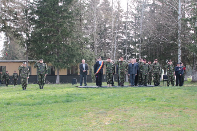 Oficialitațile prezente la ceremonie

Foto: Cristian Surugiu
