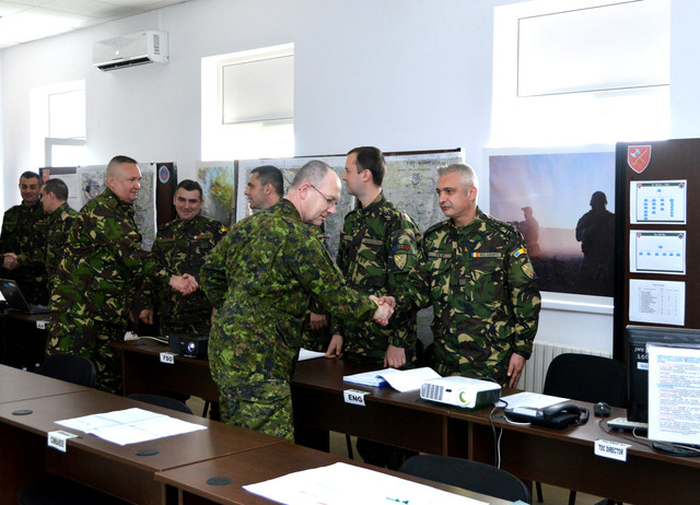 Exercițiul SCORPIONS FURY 
Vizitarea facilitaților de instruire a CILFT și discuții cu militarii prezenți la exercițiu 

foto: Catalin Dinu
