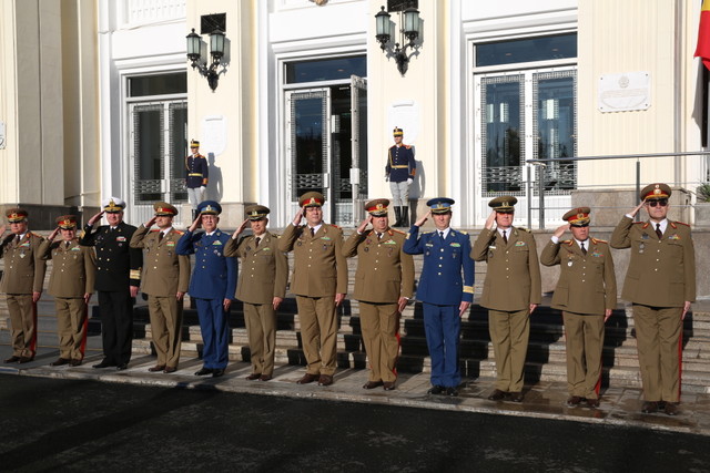 Intrevederea șeful Statului Major General, generalul Nicolae Ciuca, cu șeful Statului Major General al Armatei Republicii Bulgaria, generalul-locotenent Constantin Popov

Foto Valentin Ciobirca