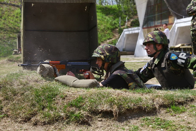 Cupa presei la tir, 21 aprilie, Poligonul Cațelu

Foto: Nicusor Comanescu
