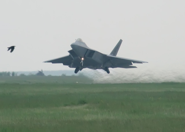 Aeronave F-22 „Raptor” la Mihail Kogalniceanu
