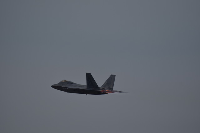 Aeronave F-22 „Raptor” la Mihail Kogalniceanu
