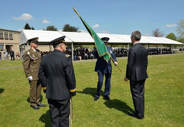 Ceremonia de schimbare a comenzii SACEUR

foto: www.nato.int