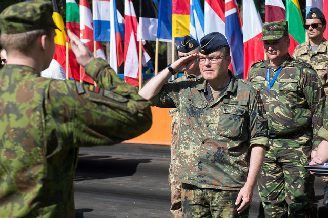 Ziua Distinșilor Vizitatori a Exercitiului “STEADFAST COBALT 2016“ - foto SSgt Dan Bardsley - SHAPE