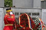 Ziua Eroilor la Monumentul Eroilor cazuti in misiune in teatre de operatii si pe teritoriul Romaniei - Parcul Tineretului

Foto: Petrica Mihalache
