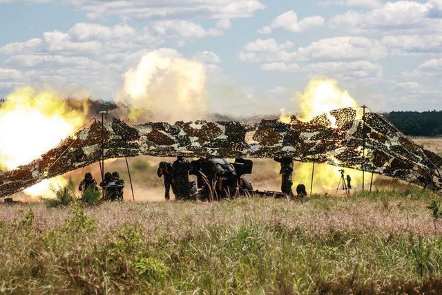 Militari din Batalionul 812 Infanterie 