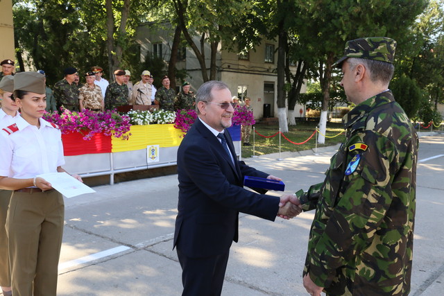 95 de ani de la inființarea Bazei 191 Logistice pentru Comunicații și Informatica

Foto: Petrica Mihalache
