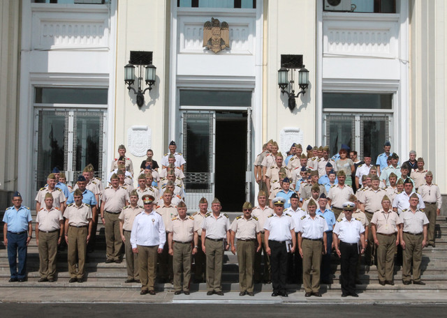 Ceremonie de trecere in rezerva a unor cadre militare din Statul Major General
Foto: Eugen Mihai
