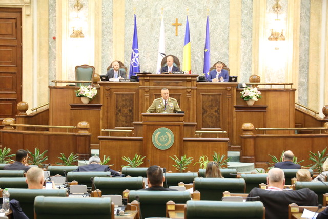 Discursul sefului Statului Major General, generalul Nicolae Ciuca, susținut in cadrul lucrarilor Comisiei de Aparare și Securitate a Adunarii Parlamentare a NATO, București, 7 octombrie 2017 - foto Petrica Mihalache