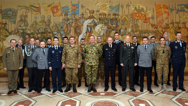 Vizita delegatiei de ofiteri-studenti de la Academia de Conducere a Bundeswehr-ului din Germania la Statul Major al Apararii Foto: Nicusor Comanescu