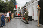 Ceremonia militara intitulata „Rostirea solemna a numelor eroilor romani cazuți in Primul Razboi Mondial”, Cimitirul de onoare romanesc Ghencea Militar, București

Foto: MApN Eugen Mihai
