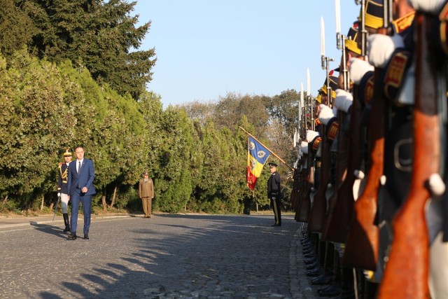 Deschiderea anului universitar 2017-2018 Universitatea Nationala de Aparare 