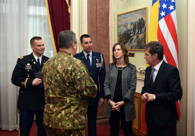 Semnarea scrisorii de oferta și acceptare pentru achiziționarea primelor trei sisteme de rachete „HIMARS”