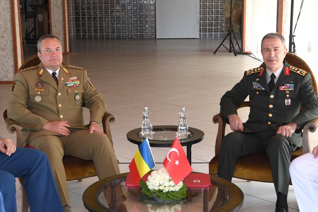  Aspecte din cadrul vizitei de lucru in Turcia a delegației Statului Major al Apararii