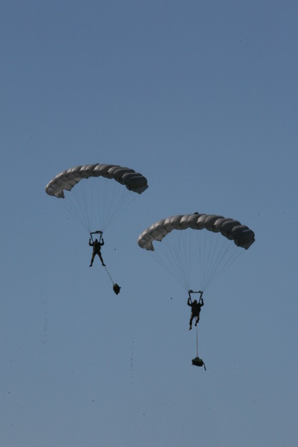 Ziua Distinsilor Vizitatori a exercitiului ROUSOFEX 15 (foto Vali Ciobirca)