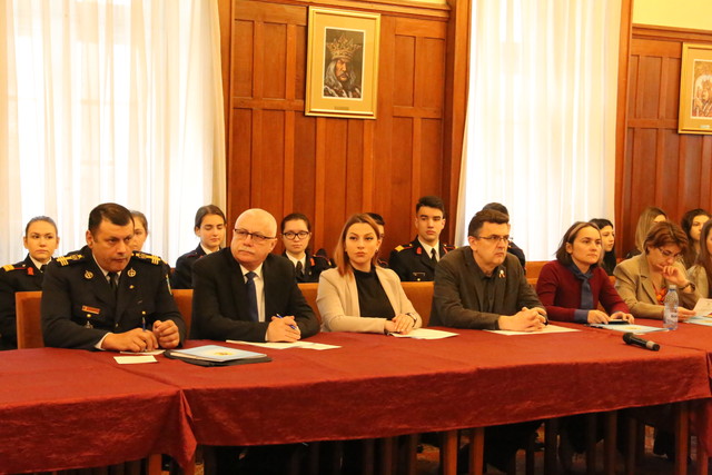 Simpozionul „1918 - De la Chisinau la Alba Iulia” Foto: Petrica Mihalache