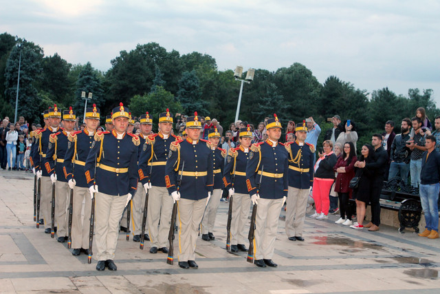 Noaptea Muzeelor la Memorialul Eroilor Neamului, din Parcul Carol I
