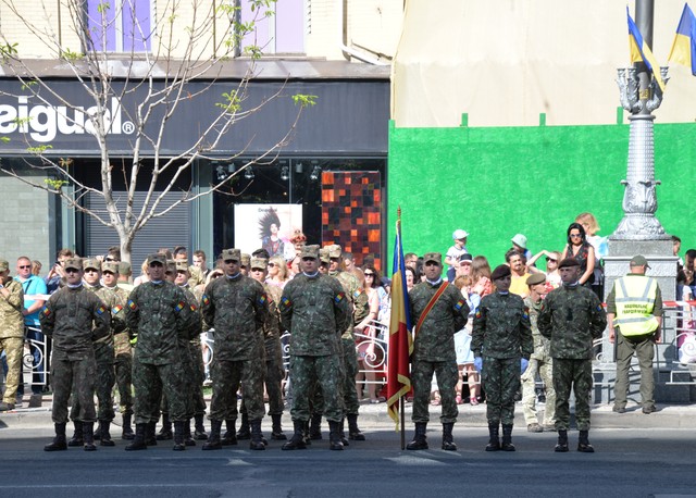 Ceremoniile organizate cu ocazia sarbatoririi a 27 de ani de independența a Ucrainei și 100 de ani de la inființarea statului ucrainean - foto Dmitrii Vosimeric, Ministerul Apararii al Republicii Moldova
